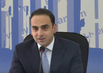 Աղբատար մեքենաները «Հովո» ենք կոչել, Հովհաննեսներին դուր չի եկել. Ավինյանը կատակեց. տեսանյութ