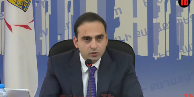 Ավինյանը՝ խցանումների ու կարմիր գծերի մասին. տեսանյութ