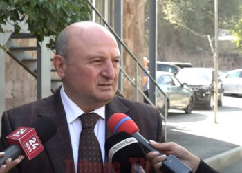 Կողմնորոշվե՛ք, կա՛մ ռուսի հետ պտի գնաք, կա՛մ թուրքի հետ եք. Վարդան Ղուկասյան. տեսանյութ