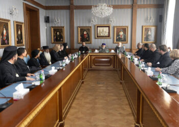 Վեհափառն ընդունել է Նիկիայի առաջին տիեզերաժողովի 1.700-ամյակին նվիրված համաժողովի մասնակիցներին