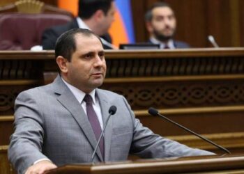 Ինչո՞ւ էր Սուրեն Պապիկյանն ԱԺ գնացել. մանրամասներ՝ փակ հանդիպումից․ «Հրապարակ»