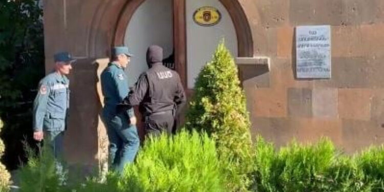 «30 արծաթն» ու ՀԱԵ դեմ պատերազմի նոր «արարները». «Փաստ»