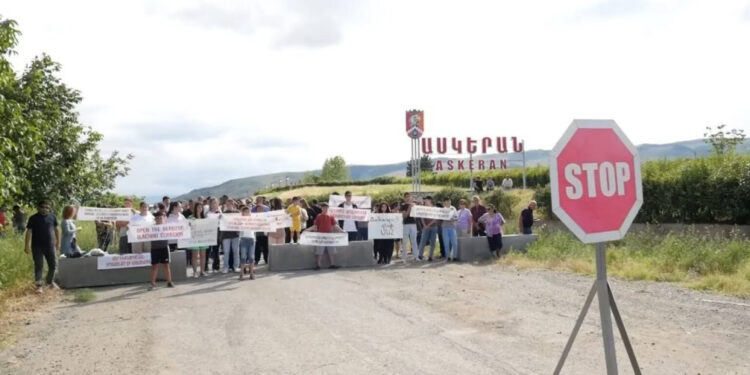 «Արցախցիները հրաժարվեցին նույնիսկ շրջափակման օրերին Աղդամից եկող սնունդից, իսկ քպ-ականները քիչ է մնում «գթասրտության մեդալ» շնորհեն Ադրբեջանի ղեկավարությանը». Շարմազանով