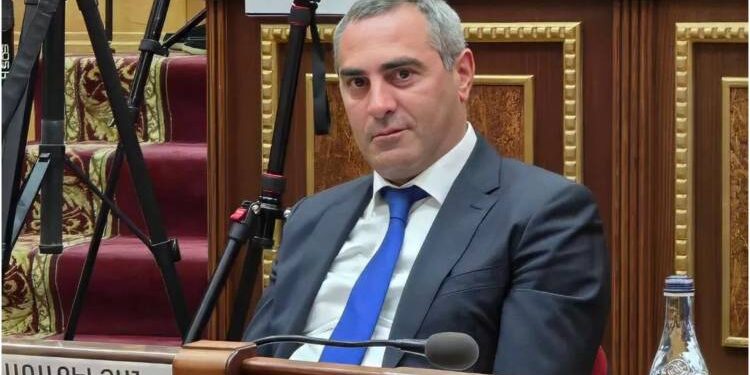 Փաշինյանի թիրախում Վարդան Ղուկասյանի փեսան է. «Հրապարակ»