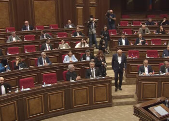 ԱԺ-ն օրակարգում չընդգրկեց «Պատիվ ունեմ»-ի՝ «Ազգային ճգնաժամի և կառավարման ձախողման մասին» հայտարարության նախագիծը