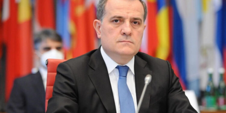 «Խաղաղության պայմանագիր կնքելու համար անհրաժեշտ է, որ Հայաստանը վերացնի Ադրբեջանի նկատմամբ իր տարածքային պահանջները, որոնք ամրագրված են Սահմանադրությամբ»․ Բայրամով