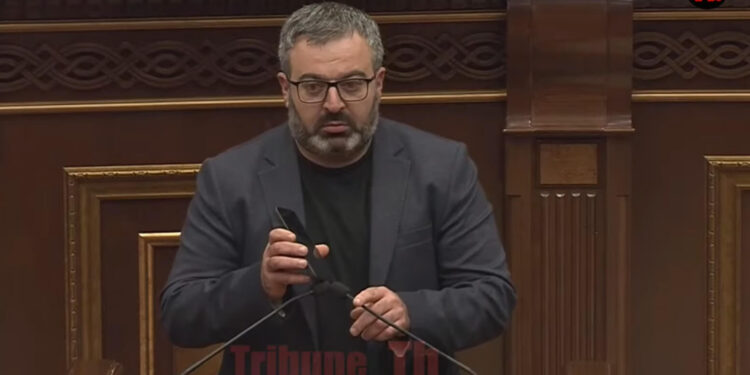 Դաշնակցության սրբության սրբոցն է, Դանիելյանը ձայնագրություն միացրեց ԱԺ ամբիոնից. տեսանյութ