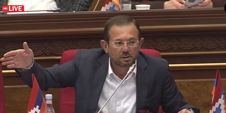 Նոյեմբերի 1-ի դրությամբ միայն աշխատավարձ ստացող քաղաքացիները տուգանվելու՞ են, թե՞ չէ. տեսանյութ