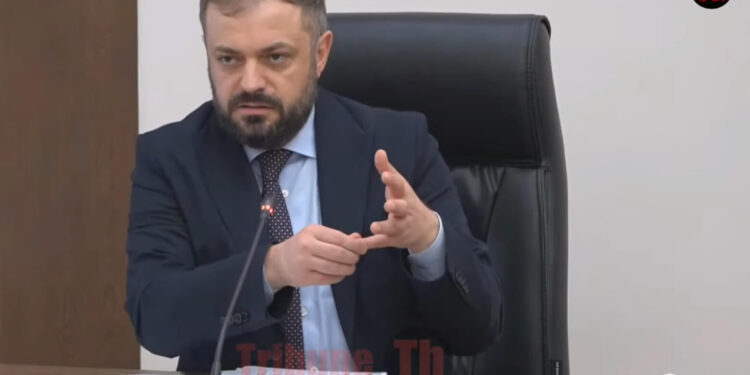 Ինչի՞ են մեր երեխեքը դարձել հասուն մարդիկ, բայց աղքատ, կրթություն չեն ստացել. Պապոյան. տեսանյութ