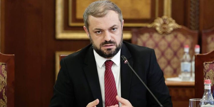 «Շուտով Ակտաու-Բաքու, այնուհետև ադրբեջանական ու վրացական երկաթգծով Հայաստան կմտնի ղազախական ցորենի առաջին խմբաքանակը». Պապոյան