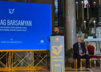 «Եկեղեցին շարունակում է աղոթել և գործել՝ հոգ տանելով Արցախից տեղահանվածների մասին». Խաժակ սրբազանը՝ Հռոմում