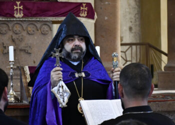 «ՄԻՊ-ից հայտնել են՝ Մկրտիչ սրբազանը գտնվում է Կենտրոնի քննչականում. մի խումբ փաստաբաններ գնում են նրա մոտ». փաստաբան