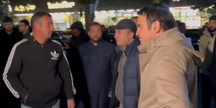 «Մեր ձևով» շարժման համակիրները գիշերը գնացել էին աջակցելու հոգևորականներին
