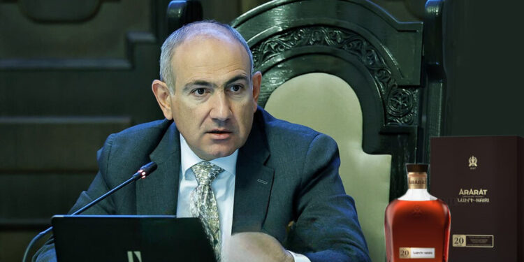 Իշխանությունները մերժում են ե՛ւ կոնյակը ե՛ւ Արարատը, սակայն  գնում են «Արարատ» կոնյակ. «Ժողովուրդ»