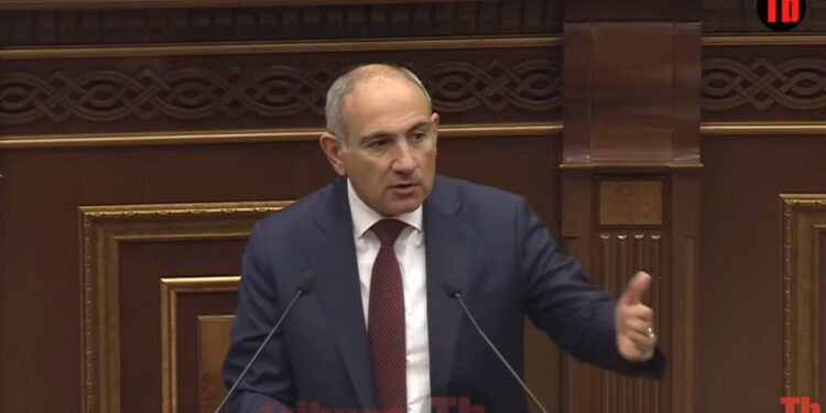 Փաշինյանը՝ ամուսնության ու գործընկերության մասին. տեսանյութ