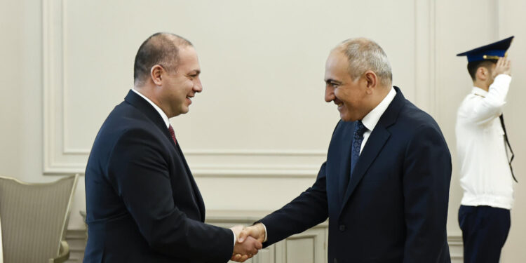 Վրաստանի կրթության, գիտության և երիտասարդության հարցերի նախարարը Փաշինյանին ասել է, որ տպավորված է «Ակադեմիական քաղաք» նախագծով