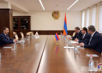 Պապիկյանն ու Կիպրոսի դեսպանն անդրադարձել են տարածաշրջանային ու միջազգային անվտանգությանն առնչվող օրակարգային հարցերի