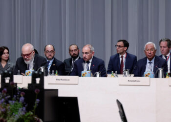 Փաշինյանը մասնակցել է Եվրոպական քաղաքական համայնքի գագաթնաժողովի լիագումար նիստին