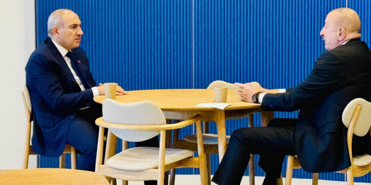 Փաշինյանն ու Ալիևը կարևորել են տարածաշրջանում տրանսպորտային հաղորդակցության օգուտները