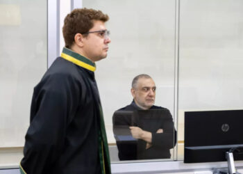 Ռուբեն Վարդանյանը շինծու դատավարության ժամանակ հայտարարել է, որ հրաժարվում է իր փաստաբանից, քանի որ դժգոհ է դատական գործընթացից