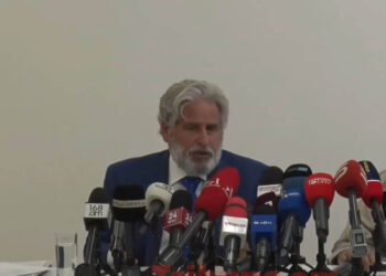 Ես դատավորների մասին չեմ արտահայտվում. Ամստերդամ. տեսանյութ
