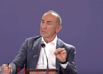 Ուղղակի զռռում է, մտածում եք ՀՀ-ն պիտի թելադրի՞ ճանապարհի հարցում, միամի՞տ եք. Քոչարյան. տեսանյութ