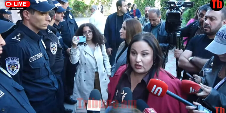 Ոստիկանները փակեցին Քննչականի մուտքը, ոստիկանական պատ կազմեցին, որ դուռը չթակենք. փաստաբան. տեսանյութ