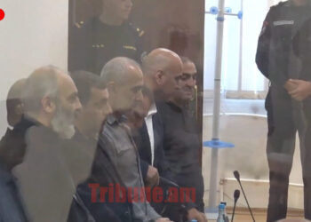 Հրաժարվելով հրաժարվում ենք. աղոթք՝ դատարանում. տեսանյութ