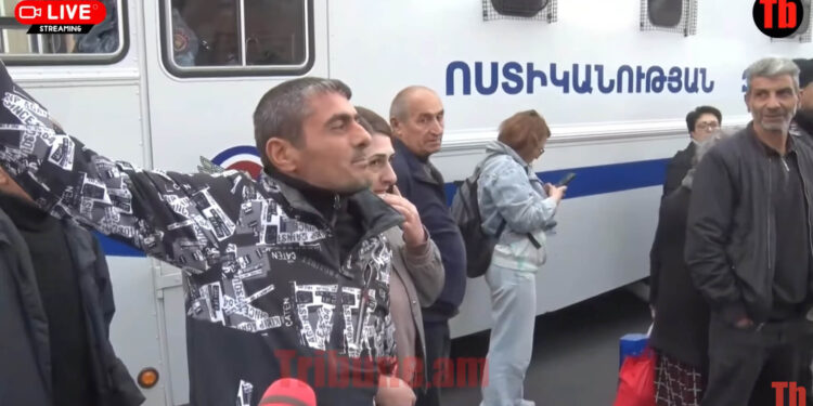 Եկել քաղաքապետին եք տանում, նենց մարդու գտեք, որը տանելու կլինի. գյումրեցի. տեսանյութ