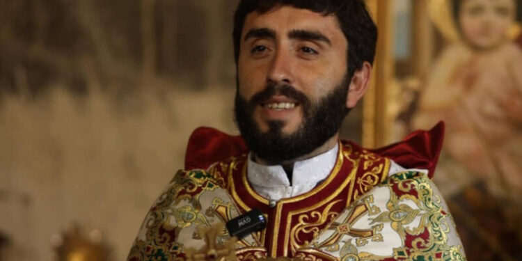 «Ես կապ չունեմ քահանաների ձերբակալությունների հետ, հաղորդում չեմ ներկայացրել»․ Տեր Արամ