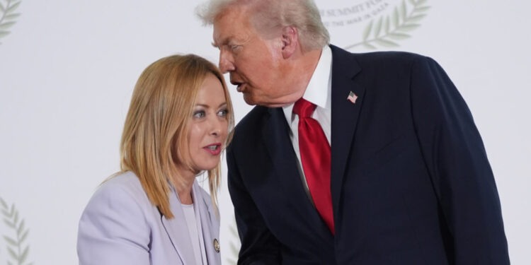 Ո ՞վ է այս կինը․ Թրամփը կատակով ողջունել է Իտալիայի վարչապետին և նրան «հրաշալի կին» անվանել