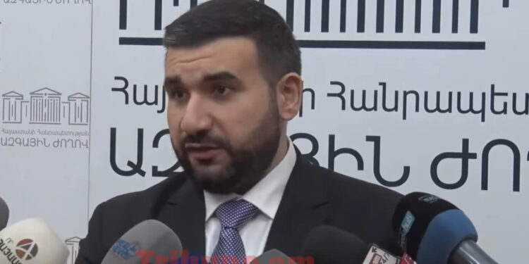 Վարդանիկի գերշքեղ հյուրանոցի մոտ կանգնեք ու հարց տվեք՝ ո՞նց է կառուցել, եթե չի լափել. Ալեքսանյան. տեսանյութ