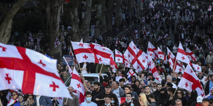 Վրաստանում հինգ ընդդիմադիր գործիչ մեղադրվում են պետական հեղաշրջման կոչ անելու մեջ