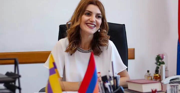 Դիանա Գասպարյանը մի լավ ծիծաղել է ՔՊ-ի թեկնածու Արգիշտի Մեխակյանի ռեյտինգի վրա. «Իրավունք»