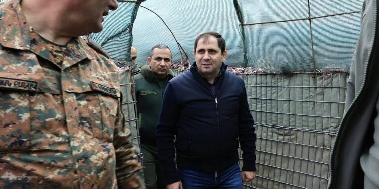 Սահմանային «ամրոցների» շինաշխատանքները հիմնականում այլազգիներն են իրականացնում․ «Հրապարակ»