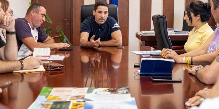 2 ամսում 3 քաղաքացիական հայց է ներկայացվել Վեդի խոշորացված համայնքի ղեկավարի՝ ՔՊ-ական Գարիկ Սարգսյանի դեմ․ «Հրապարակ»