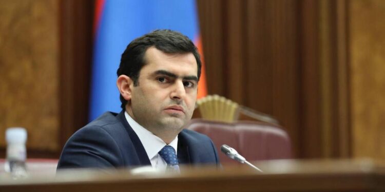 Հակոբ Արշակյանը «լաբավոյ» կանգնել ու հրաժարվել հաջորդ ընտրություններում ցուցակում ներգրավվելուց. «Իրավունք»