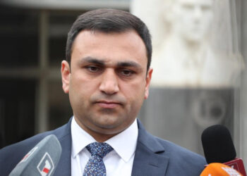 «Եթե Նիկոլ Փաշինյանը որոշեց ՀՀ-ում որևէ տեղ հավաք անցկացնել, ՀՀ-ում չկա որևէ մեկը, որ կարողանա չարտոնել»․ Արգիշտի Մեխակյան