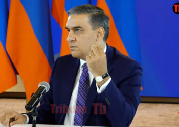 Վիզը կպոկե՛մ էդ պաշտոնյայի, ո՞նց կարելի է էդ աստիճան հայհոյանք տալ. Թաթոյան. տեսանյութ