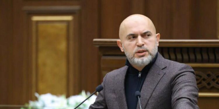 «Դավաճանությունը չե’մ ներելու». Արմեն Աշոտյան