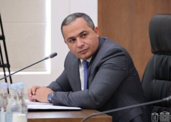 Քննչական կոմիտեի ղեկավար Արթուր Պողոսյանը ոչ մի հարցի հիմնավոր չպատասխանեց․ «Հրապարակ»