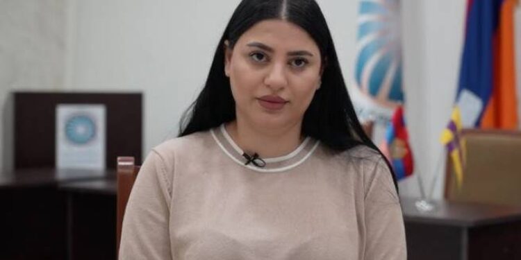 Կոտրել են Վաղարշապատի քաղաքապետի թեկնածու Այծեմնիկ Գրիգորյանի ֆեյսբուքյան էջը. ըստ նրա՝ իշխանությունների ձեռքի գործն է