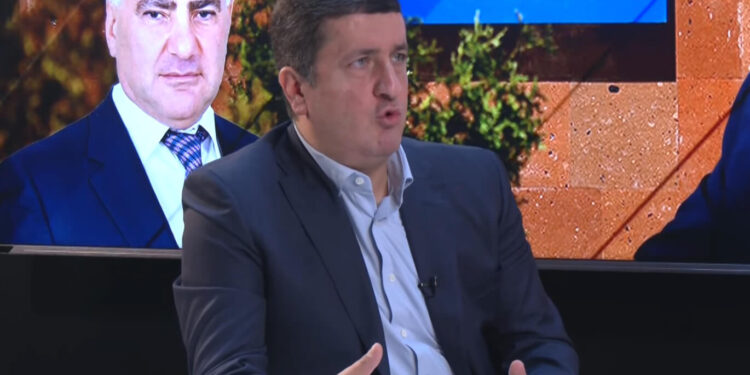 «ՀԷՑ-ը կգնեն Ադրբեջանն ու Թուրքիան, ներսի գործարարը չի գնի, այն խլել են Կարապետյանից, բարոյական չի». Ղազինյան