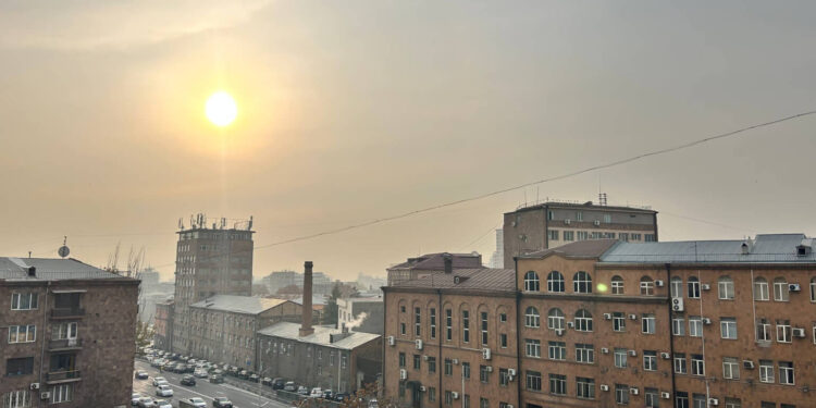 «Երևանի բնակիչներն անհանգստանալու պատճառ չունեն. օդի աղտոտվածության ցուցանիշները դեռևս գտնվում են թույլատրելի սահմանում». ԱՆ պաշտոնյա