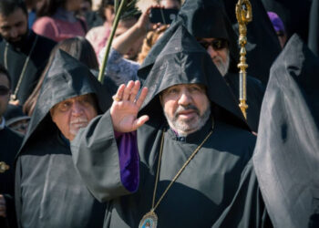 «Կոչ ենք անում իշխանություններին՝ դադարեցնել միջամտությունները Եկեղեցու ներքին կյանքին, ապահովել եկեղեցու սպասավորների անվտանգ ու խաղաղ գործունեությունը». Երուսաղեմի հայոց պատրիարք