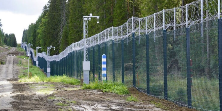 Ֆինլանդիայի իշխանությունները Ռուսաստանի սահմանին ցանկապատ են կառուցում