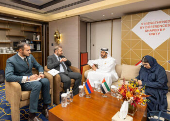 Պապոյանն ու ԱՄԷ-ի էկոնոմիկայի և զբոսաշրջության նախարարը քննարկել են տնտեսական և զբոսաշրջային համագործակցության ընդլայնման ուղիները