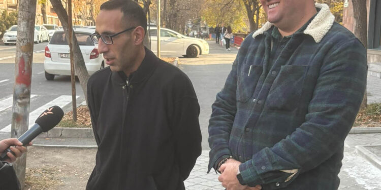 «Անտիֆեյքի» լրագրող Իշխան Խոսրովյանը բռնվելուց 6 ժամ անց ազատ արձակվեց. Ռուբեն Մելիքյան