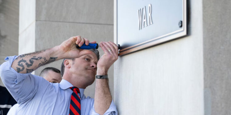 Պենտագոնը վերանվանվեց Պատերազմի դեպարտամենտի