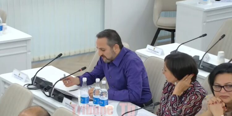 $2 մլն հափշտակել ա կարմիր գծերից ու էդ մարդը մեր տրանսպորտի վարչության պետն ա..Սու՛տ ես ասում. վեճ. տեսանյութ